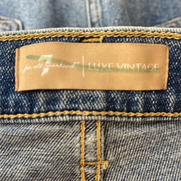 7 For All Mankind Luxe Vintage Fray Jean Mini Skirt Size 26 - Picture 6 of 10